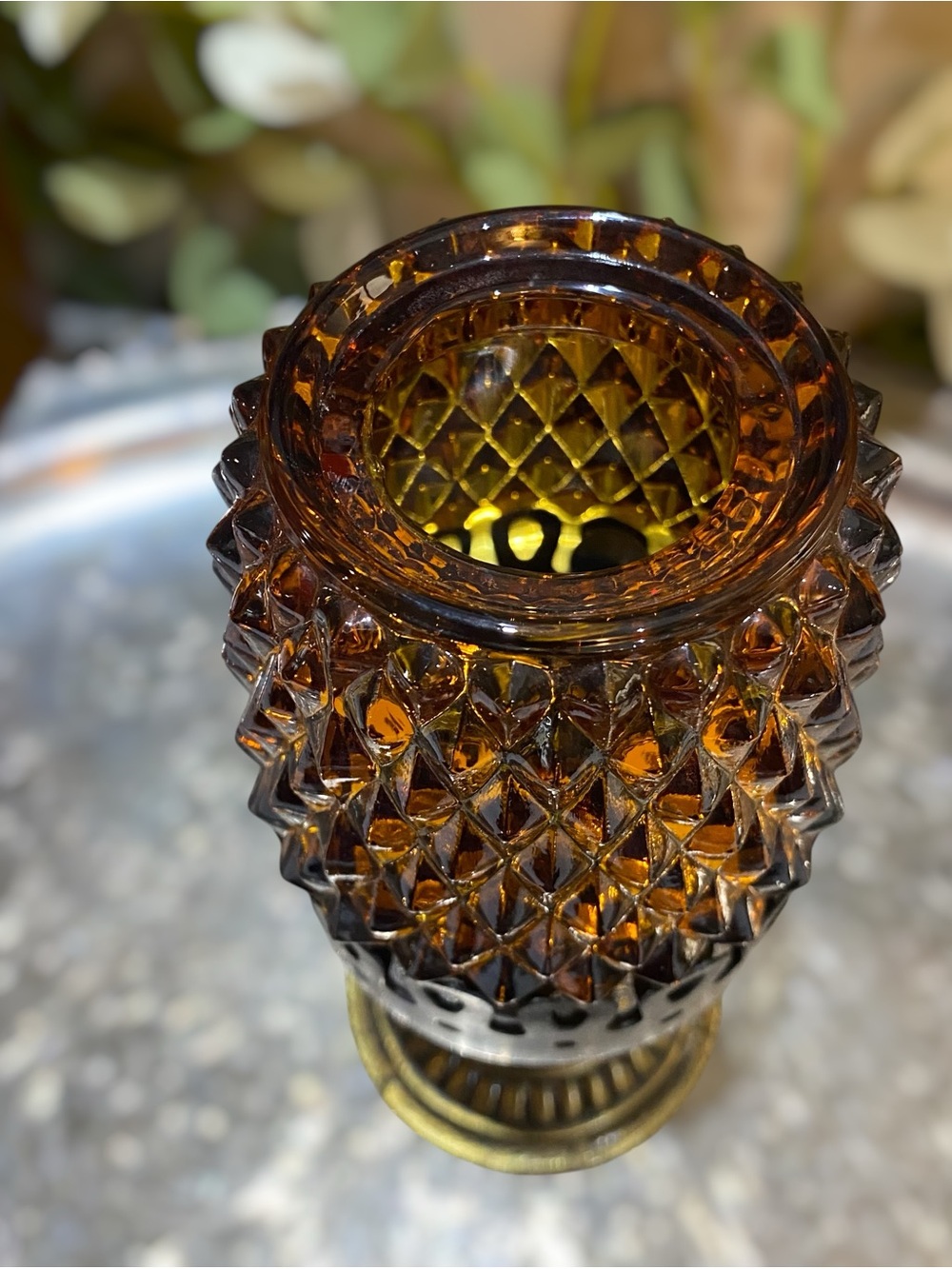 Vintage Fairy Lamp Amber Diamond Point Indiana Glass Brass Base Gorgeous - Picture 6 of 11